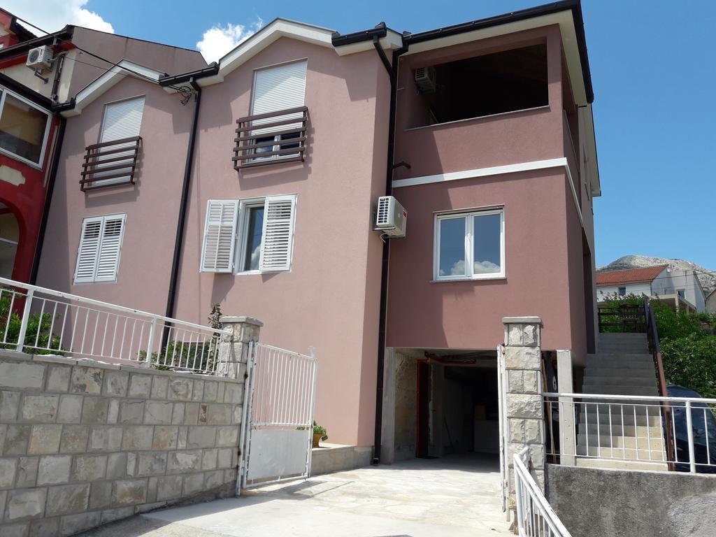 Apartment Nijona Trebinje Exterior photo