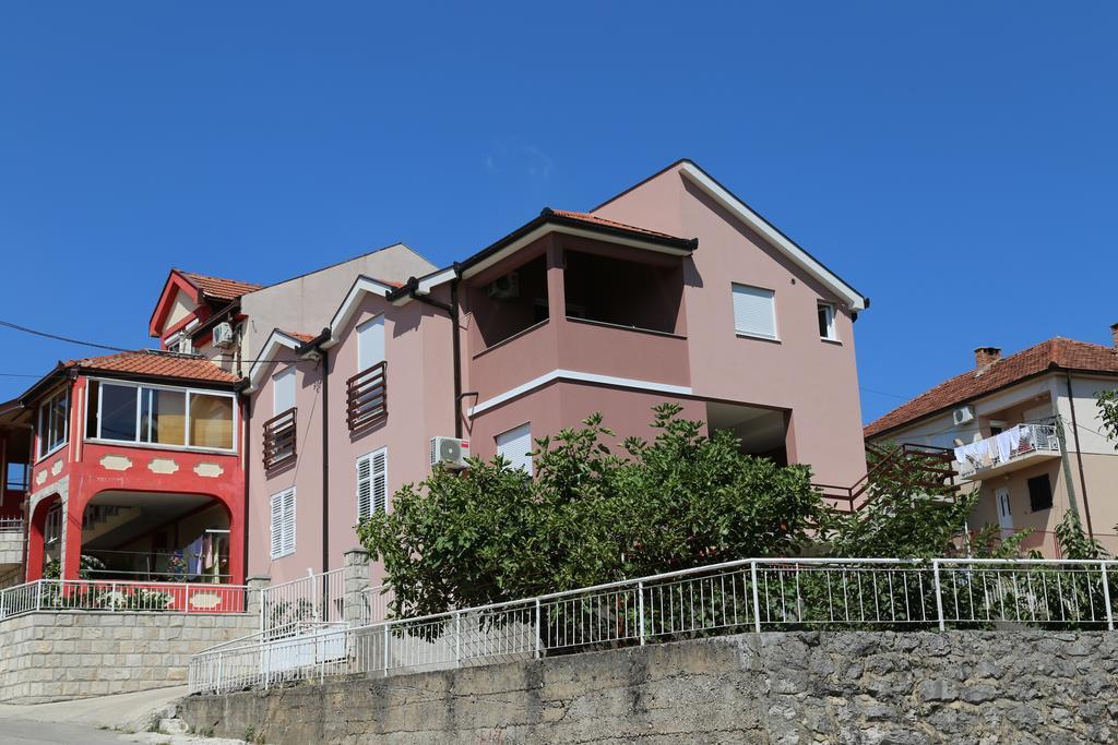 Apartment Nijona Trebinje Exterior photo