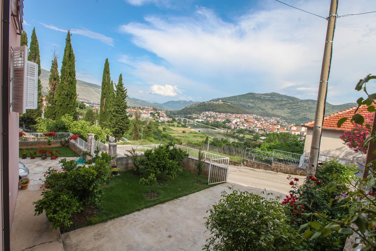 Apartment Nijona Trebinje Exterior photo